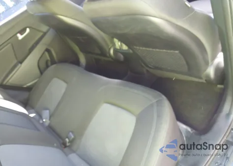 2015 Kia Sportage Lx z USA, uszkodzony, nr VIN KNDPBCAC3F7770065